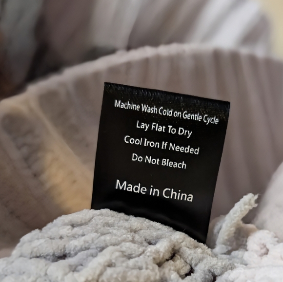 POL V-Neck Striped Sweater -Desert Sage Camel& Cream Cozy Soft Dropped Shoulder - Picture 12 of 13